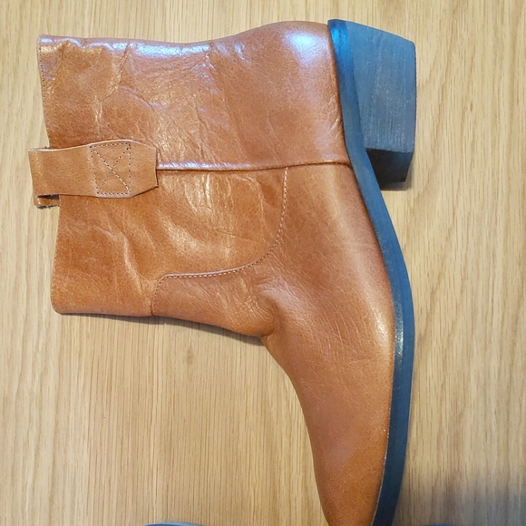 New without tags Sole Chelsea Boots size 38 - Picture 3 of 8